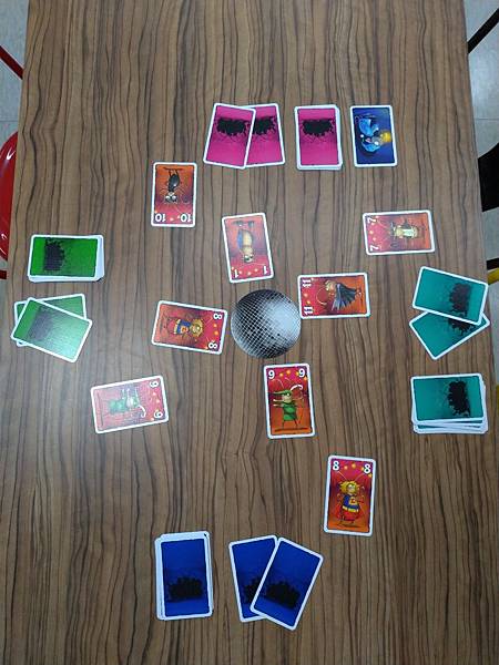 蟲蟲派對 Party Bugs 繁體中文版 開箱及規則介紹 蟲蟲派對 Party Bugs 繁體中文版 開箱及規則介紹