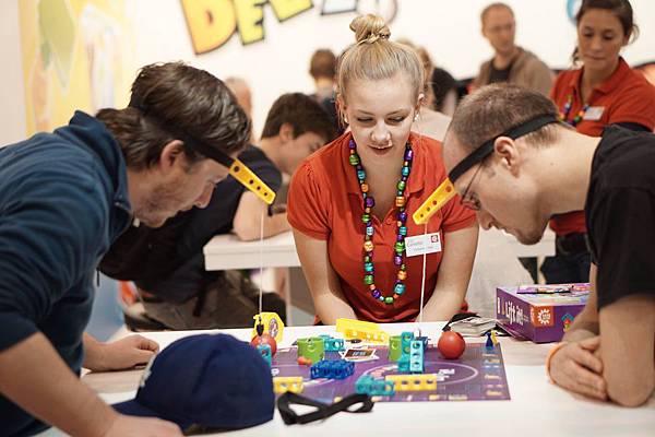 二人三築 兩人三築 Lift it 繁體中文版 開箱及規則介 二人三築 兩人三築 Lift it 繁體中文版 開箱及規則介