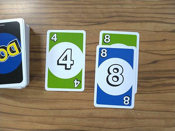 DOS Card Game 附中文說明書 開箱及規則介紹 b DOS Card Game 附中文說明書 開箱及規則介紹 b