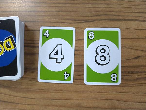 DOS Card Game 附中文說明書 開箱及規則介紹 b DOS Card Game 附中文說明書 開箱及規則介紹 b