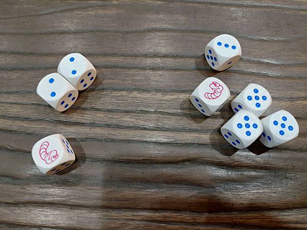 蟲蟲燒烤豪門派對 繁體中文版 開箱及規則介紹 by 高雄龐奇 蟲蟲燒烤豪門派對 繁體中文版 開箱及規則介紹 by 高雄龐奇