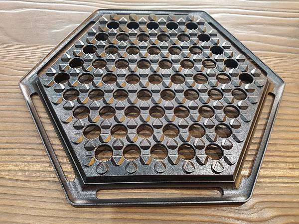 角力棋 ABALONE 繁體中文版 開箱及規則介紹 by 高 角力棋 ABALONE 繁體中文版 開箱及規則介紹 by 高