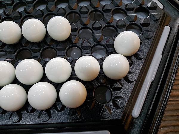 角力棋 ABALONE 繁體中文版 開箱及規則介紹 by 高 角力棋 ABALONE 繁體中文版 開箱及規則介紹 by 高