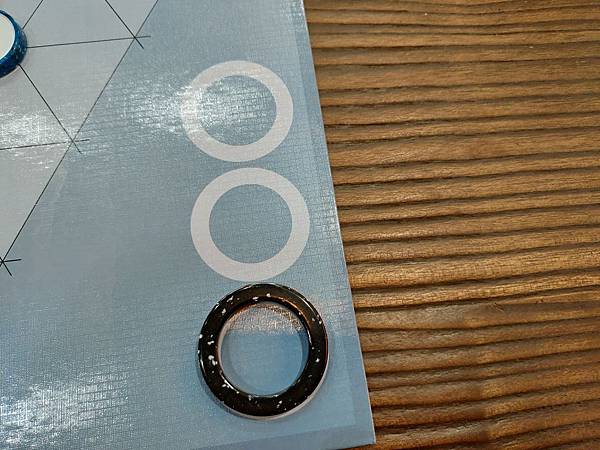 圈套棋 Yinsh 多國語言版附中文說明書 開箱及規則介紹 圈套棋 Yinsh 多國語言版附中文說明書 開箱及規則介紹