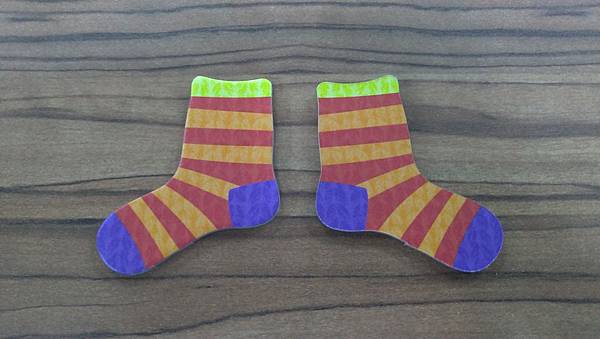 晾對襪子 Socken zucken 繁體中文版 開箱及規則 晾對襪子 Socken zucken 繁體中文版 開箱及規則