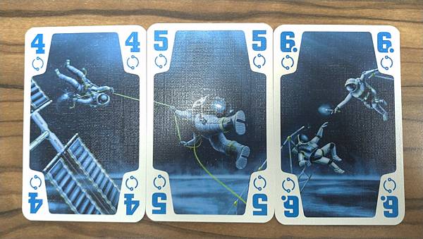 星際探險隊 THE CREW 繁體中文版 開箱及規則介紹 b 星際探險隊 THE CREW 繁體中文版 開箱及規則介紹 b