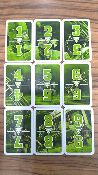 星際探險隊 THE CREW 繁體中文版 開箱及規則介紹 b 星際探險隊 THE CREW 繁體中文版 開箱及規則介紹 b