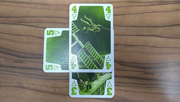 星際探險隊 THE CREW 繁體中文版 開箱及規則介紹 b 星際探險隊 THE CREW 繁體中文版 開箱及規則介紹 b