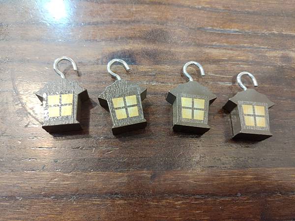 璀璨高塔 HIGH TOWER 國際版附中文規則書 開箱及規 璀璨高塔 HIGH TOWER 國際版附中文規則書 開箱及規