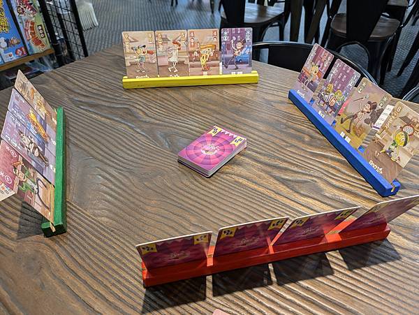 皮納塔派對 Blind Business 繁體中文版 開箱及