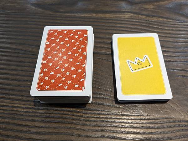 皇冠拉米牌 ROMI RAMI 繁體中文版 開箱及規則介紹 皇冠拉米牌 ROMI RAMI 繁體中文版 開箱及規則介紹