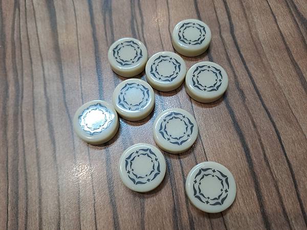 花磚密語:對決 Azul Duel 繁體中文版 開箱及規則介 花磚密語:對決 Azul Duel 繁體中文版 開箱及規則介