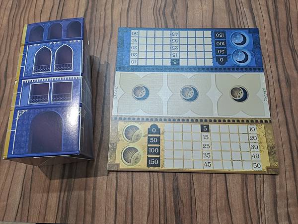 花磚密語:對決 Azul Duel 繁體中文版 開箱及規則介 花磚密語:對決 Azul Duel 繁體中文版 開箱及規則介