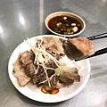 安康烏醋麵｜骨仔肉沾醬