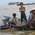 洞里薩湖(Tonle Sap)