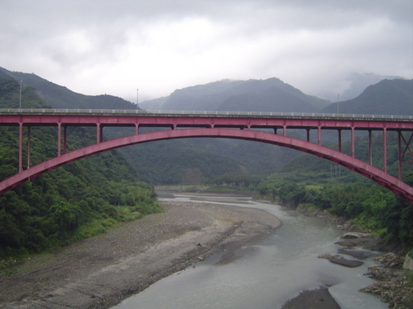 2羅浮橋&amp;復興吊橋 (5).JPG