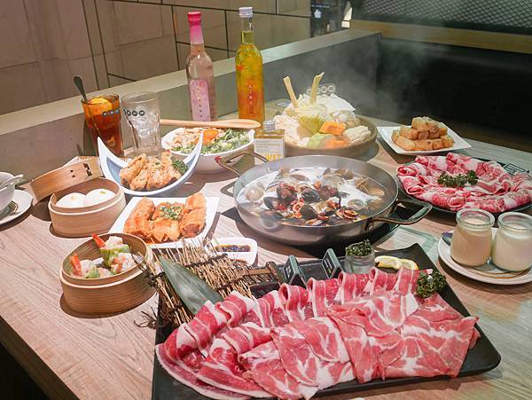 《美食》火鍋港點一次擁有．蛤 Huh Pot 市民創始店（內