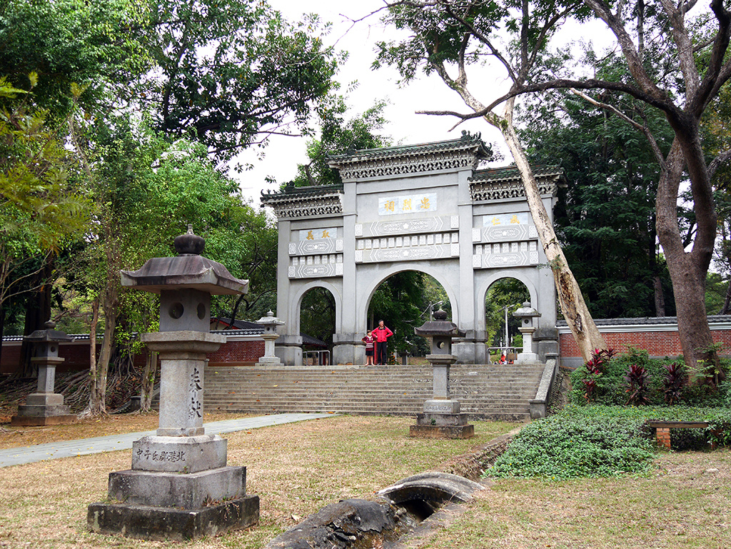 01嘉義忠烈祠.jpg - 嘉義公園(嘉義市史蹟資料館、射日塔、孔廟)