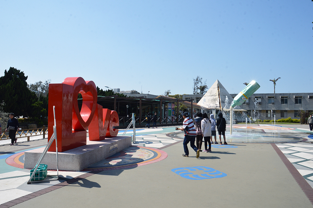 06戲水區.jpg - 台鹽通霄廠觀光工廠鹽來館