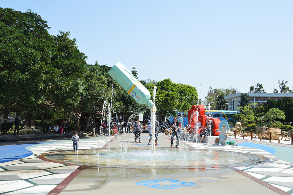 08戲水區.jpg - 台鹽通霄廠觀光工廠鹽來館