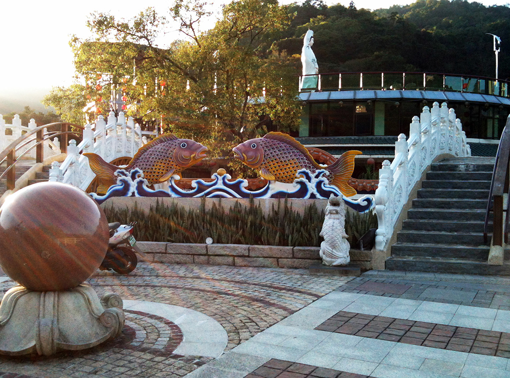 埔里鯉魚潭風景區 / 流傳七大吉穴傳說 / 南投縣埔里鎮