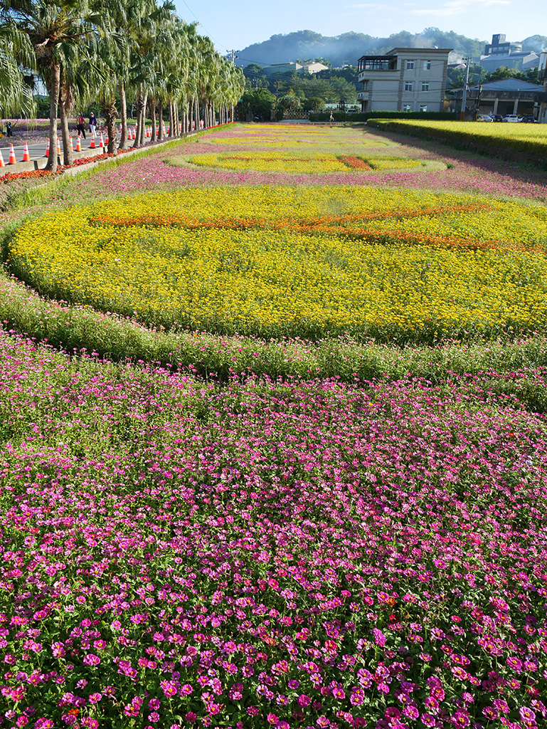 29李騰芳古厝前.jpg