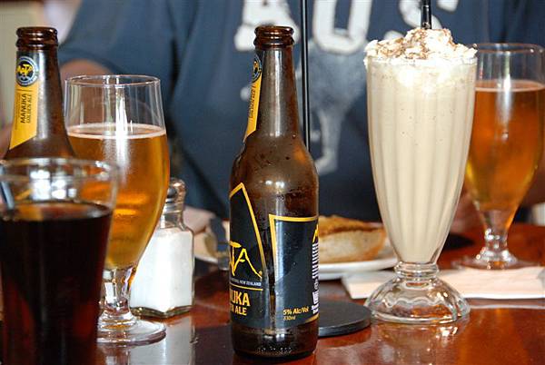 DSC_9752.JPG DSC_9752.JPG