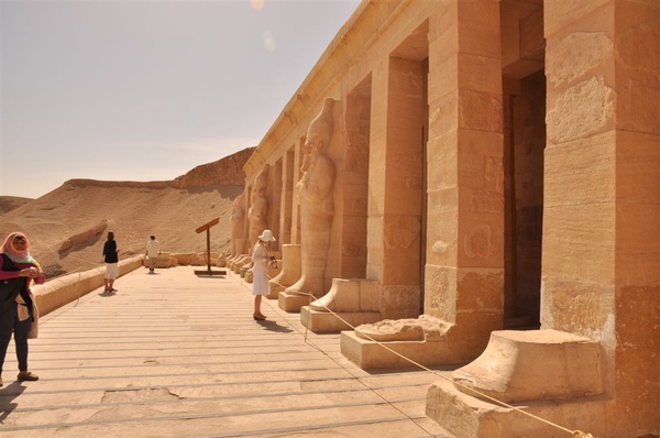 Egypt1-908.jpg