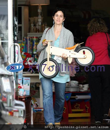 Carrie Anne Moss.png Carrie Anne Moss.png