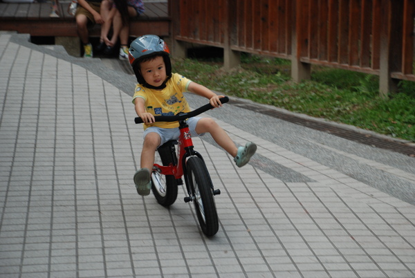 DSC_0014.JPG DSC_0014.JPG