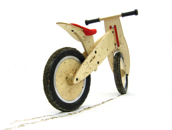 LIKEaBIKE mountain Spritzer 044a.jpg LIKEaBIKE mountain Spritzer 044a.jpg