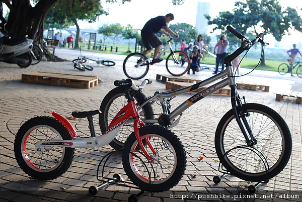 monty push bike