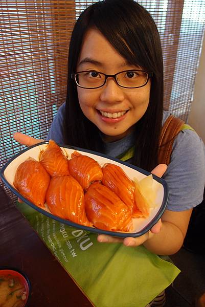 三味食堂-鮭魚握壽司