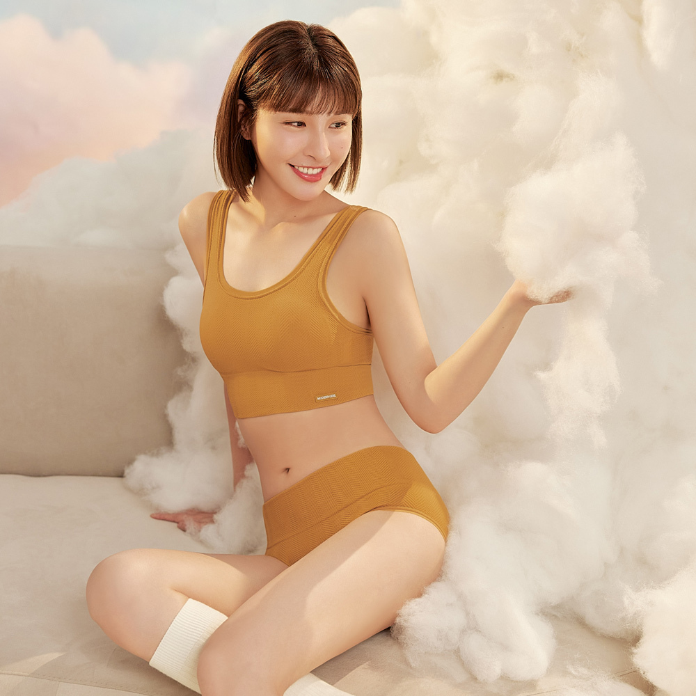 【2024AW】QQ雲 BraTop(秋葉黃)-4.jpg