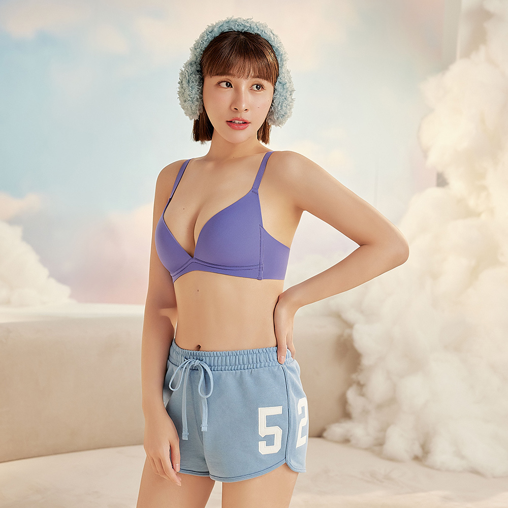 【2024AW】QQ雲 無鋼圈紓壓無痕內衣V型(虹光紫)-4.jpg