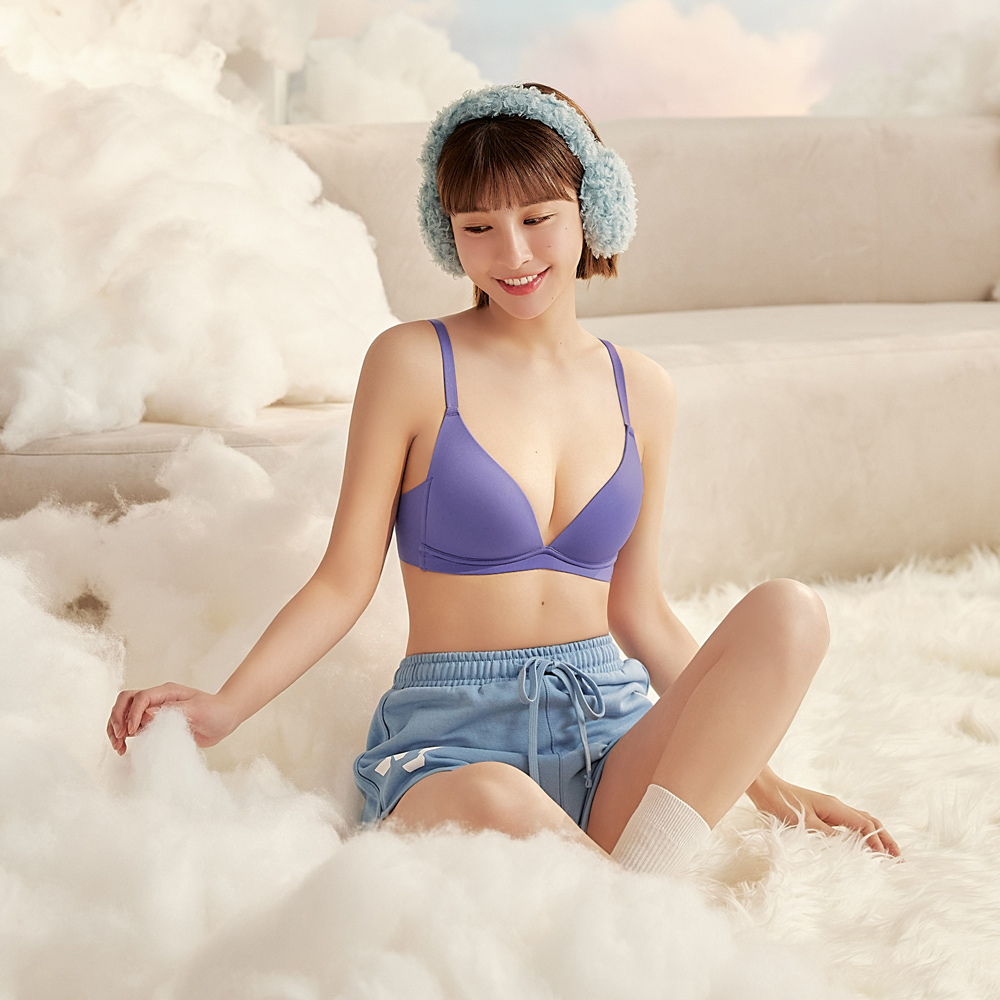 【2024AW】QQ雲 無鋼圈紓壓無痕內衣V型(虹光紫)-2.jpg