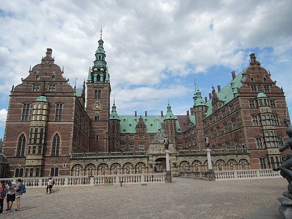 IMG_9276.JPG IMG_9276.JPG