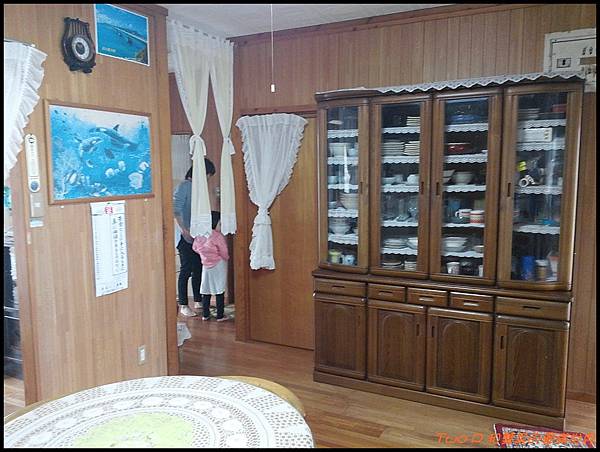 cats37.jpg cats37.jpg