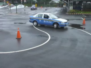 道路駕駛 同心圓循跡教學法8