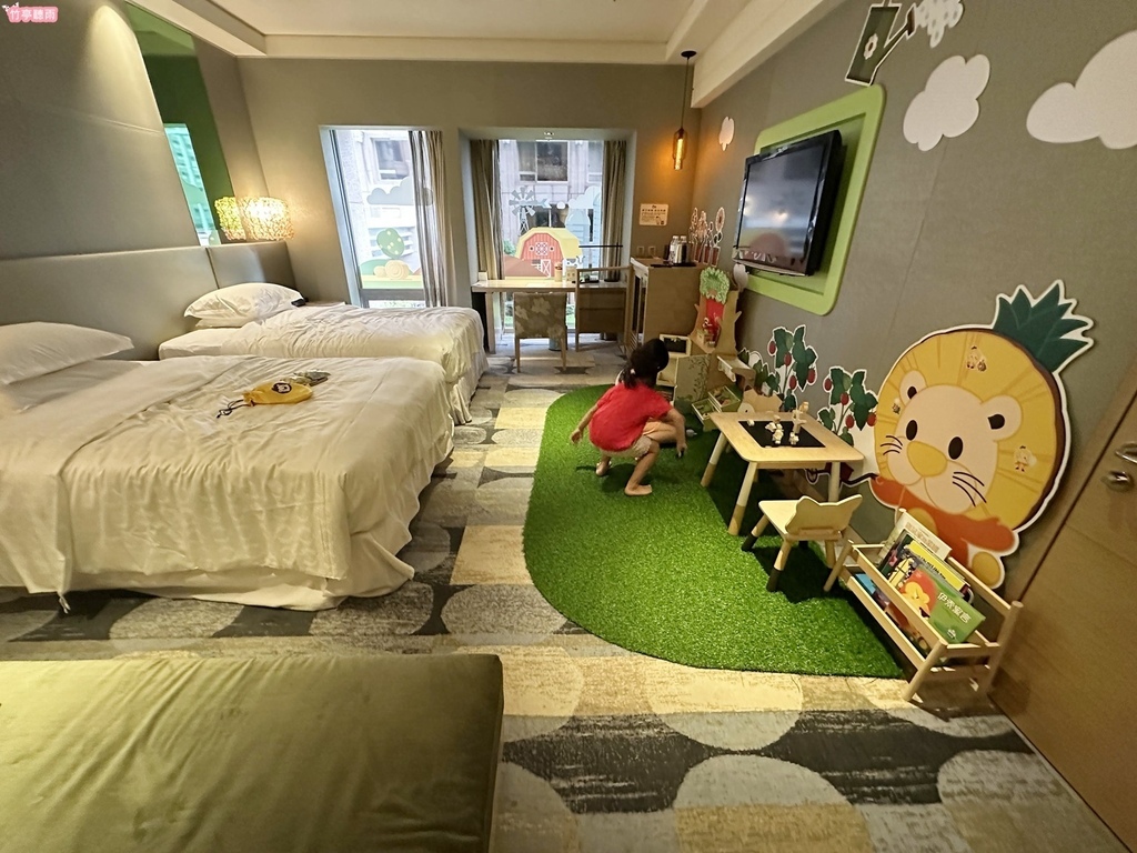 [心得] 新竹喜來登喜波波兒童房 遊戲室 游泳池