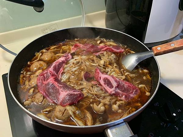 2021412_210412_2.jpg 不俗辣麻辣鍋底醬與火鍋