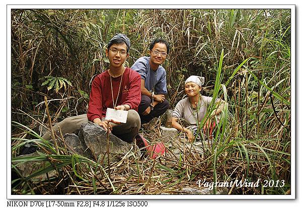 中午抵達右岸山頂