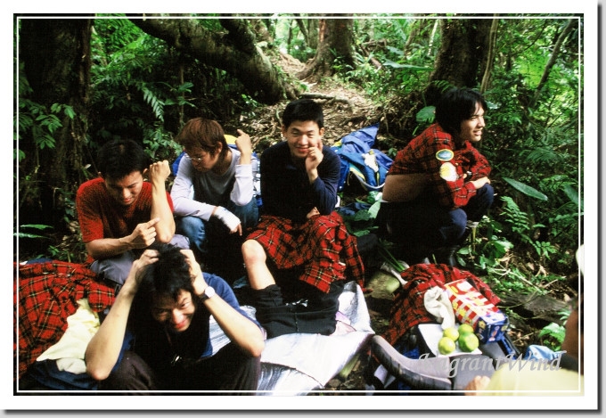 20021019--御思神秘湖-蜂蟄 20021019--御思神秘湖-蜂蟄