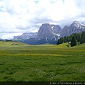 遼闊的草原與高山 (Seißer Alm)