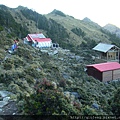 走了一天，終於來到嘉明湖避難山屋。(Berghütte)