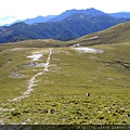 往三叉山路上回望嘉明湖 (nach Sancha Berg 3200M)