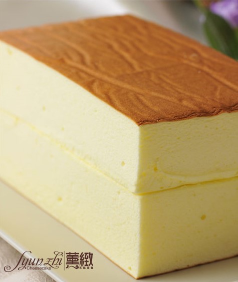 light-cheesecake-550x650 .jpg