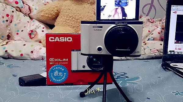 CASIO ZR3500 自拍相機 不專業開箱
