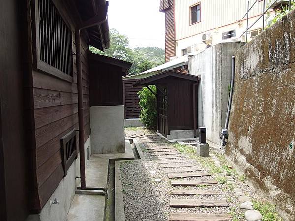 P4261033 (Copy).JPG P4261033 (Copy).JPG