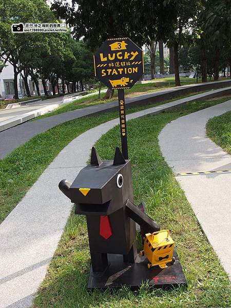 P7120107 (Copy).JPG P7120107 (Copy).JPG